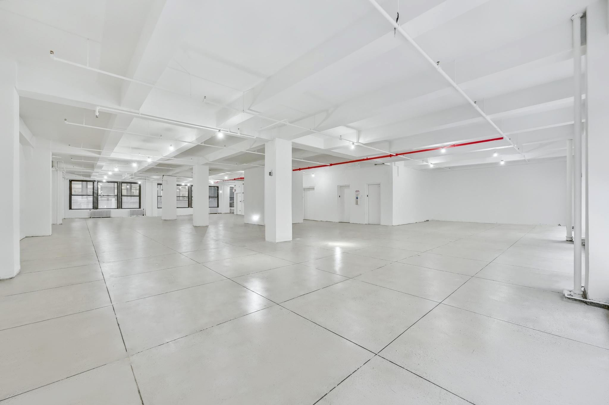 The 3rd floor as sent - bare and empty